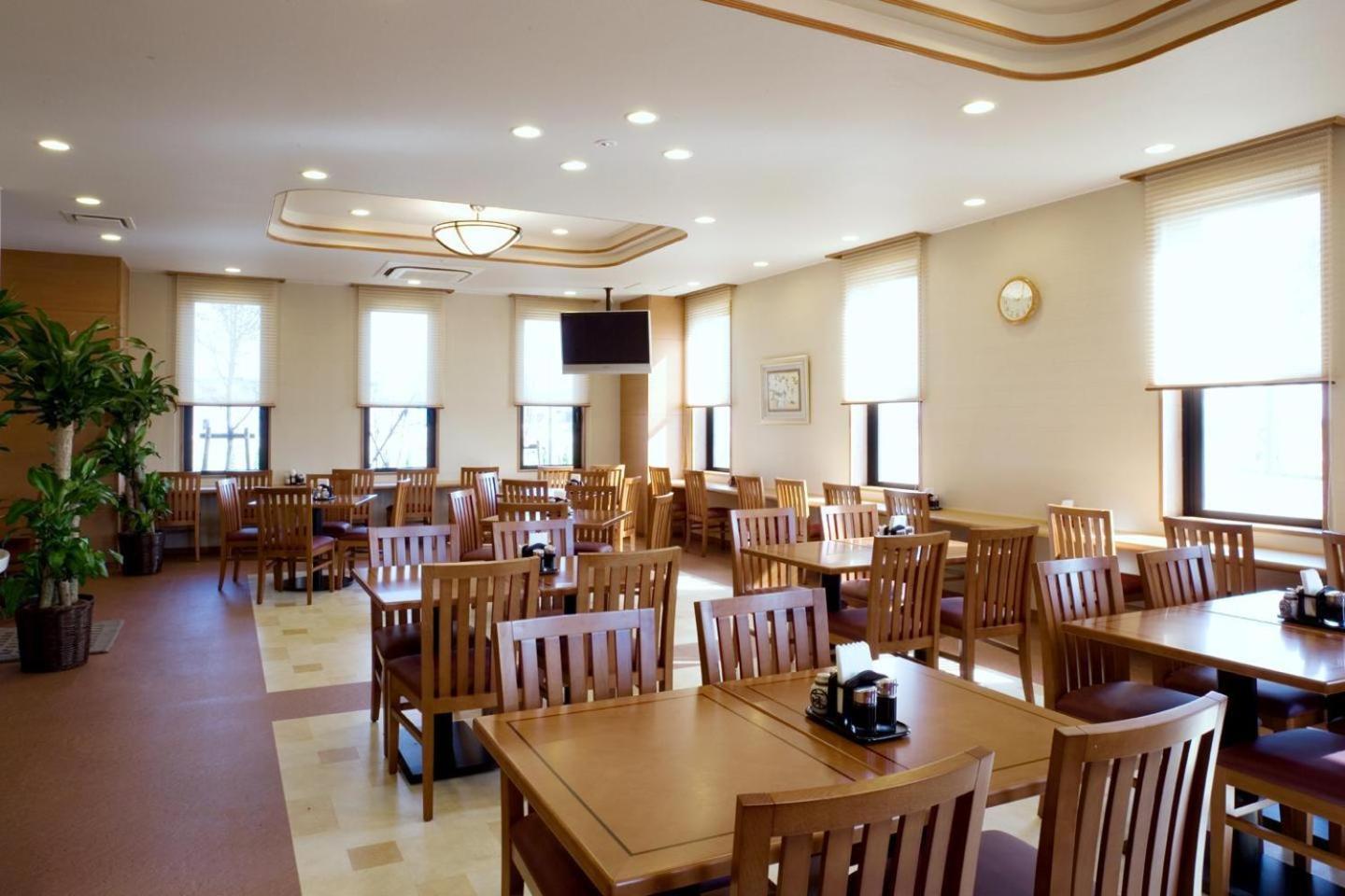 三河国际路线大酒店 白山市 外观 照片