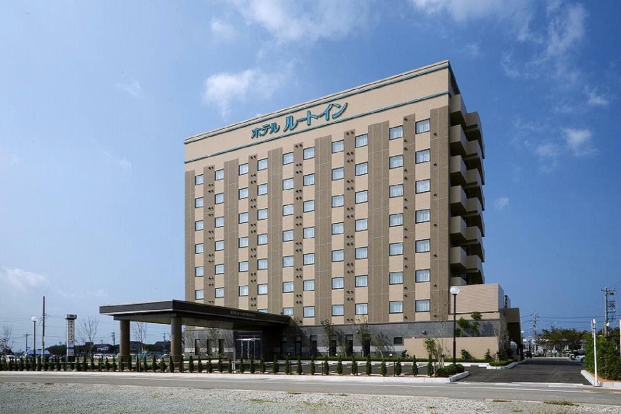 三河国际路线大酒店 白山市 外观 照片